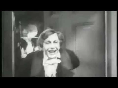 Lana_Del_Rey_-_Mermaid_Motel_(Official_Music_Video)