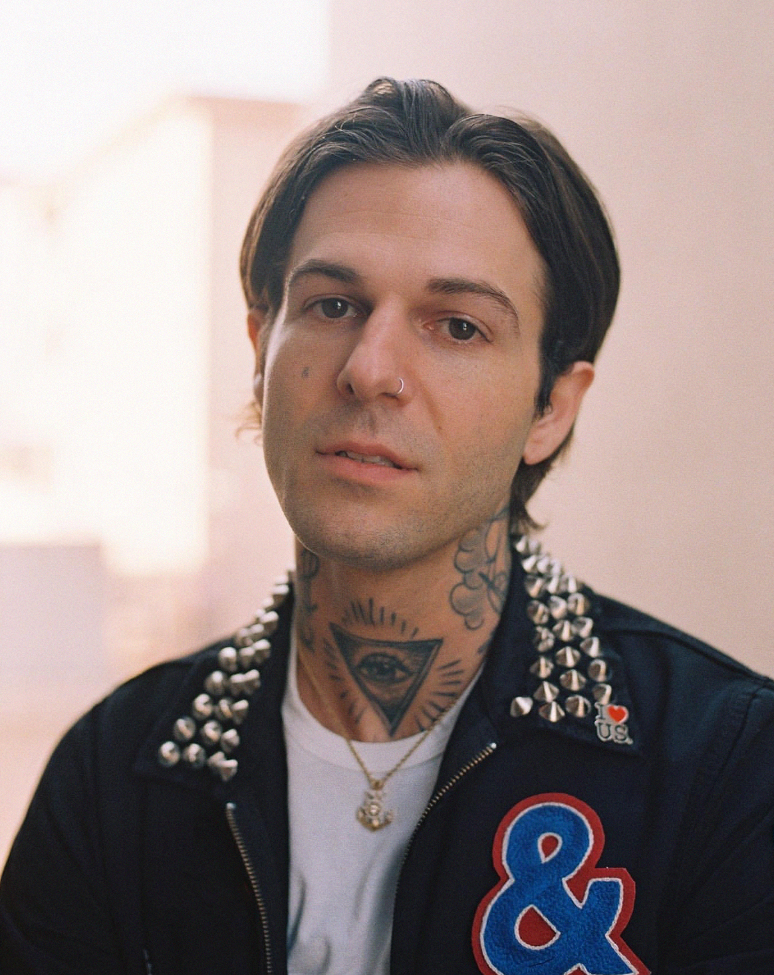 The Neighbourhood leAd singer: Jesse Rutherford