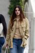 Lana-del-rey-shopping-on-melrose-avenue-in-los-angeles 6