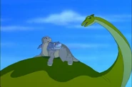 Littlefoot and Chomper on Elsie.