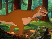 The sharptooth chases the gang