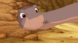 Littlefoot argues with Cera and his friends