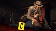 Cole sur une scène de crime