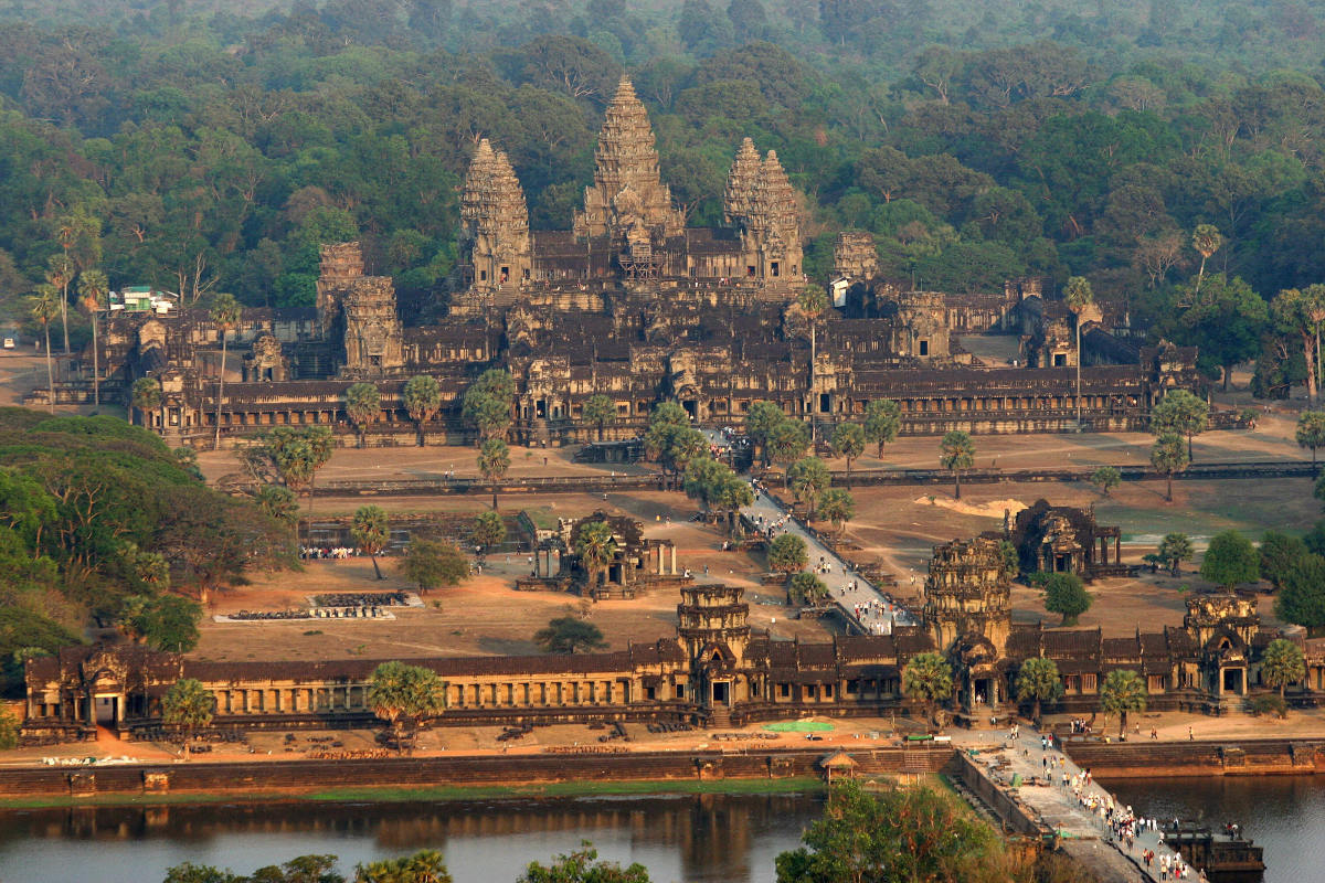 Exploring Angkor Wat (Part 3) Lara Croft: Tomb Raider (2001) 