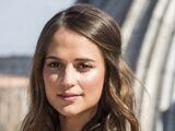 Alicia Vikander