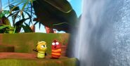 Red showing Mango the iceberg