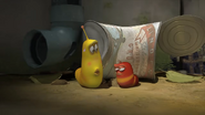 Red looking angrily at Yellow.