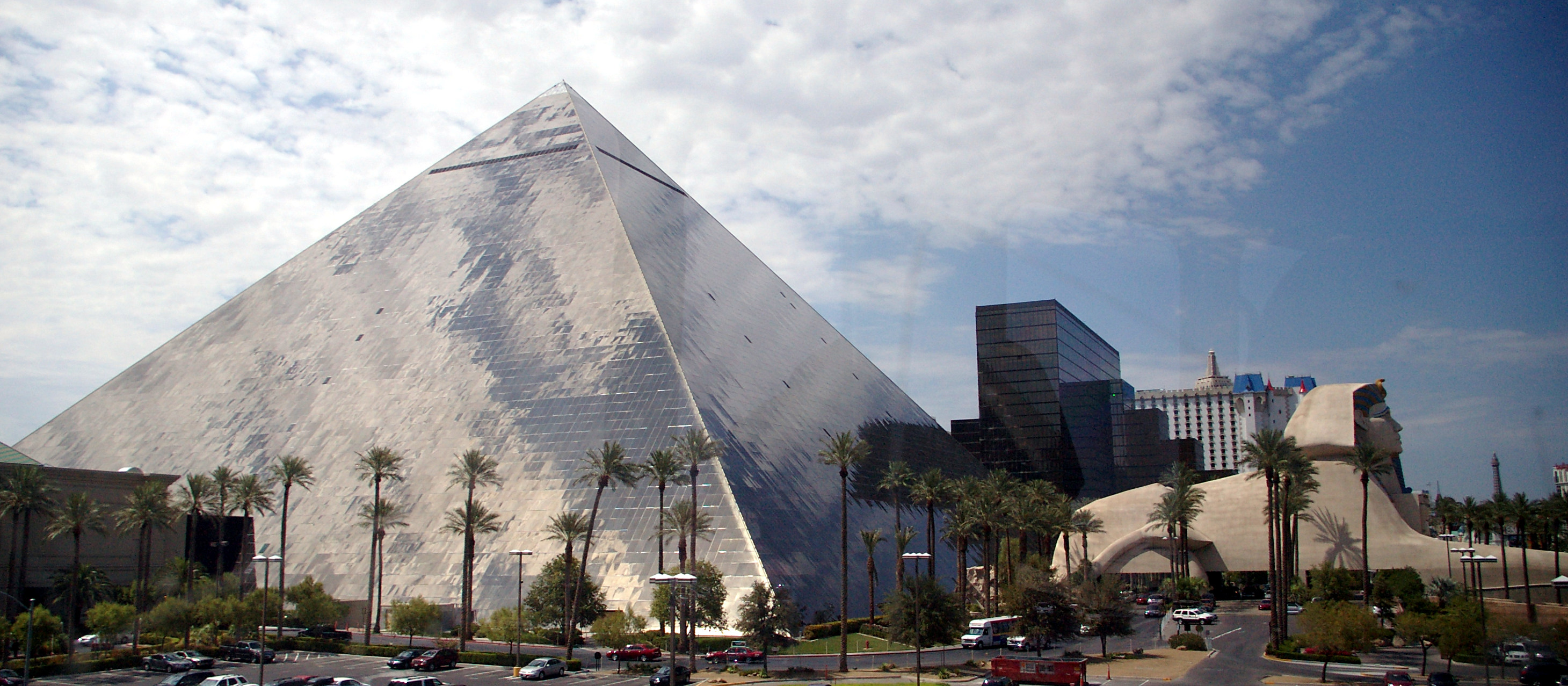 EPIC Las Vegas Black Pyramid: MGM Resorts Luxor Hotel & Casino