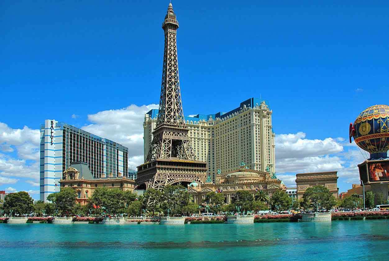 Paris Las Vegas Hotel & Casino - Official Site