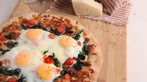Learn_to_bake_Breakfast_Pizza!