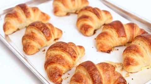 Laura_will_bake_croissants!