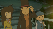 Layton vor der Villa Ledore
