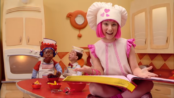 Lazy Town Cooking By The Book Music Video 1-0 screenshot