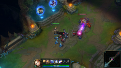 Tutorial Lux against Vel'Koz.png