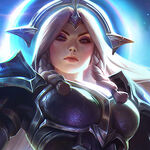 Leona Eclipse Lunar Angélica Borges