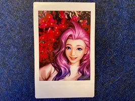 Seraphine KDA ALL OUT Promo 018.jpg (5,87 MB)