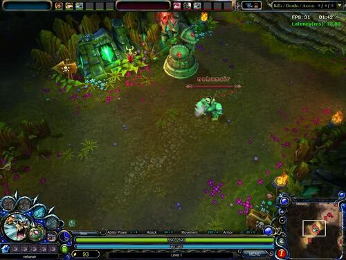 Nunu (Alpha) - Místo recallu je ikonka Amumaka, summoner spelly mají jiné ikony, vedle mapy jsou 3 neznámé tlačítka (asi Zoom)