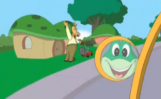 Mr-frog-smiling-at-another-neighbor.png