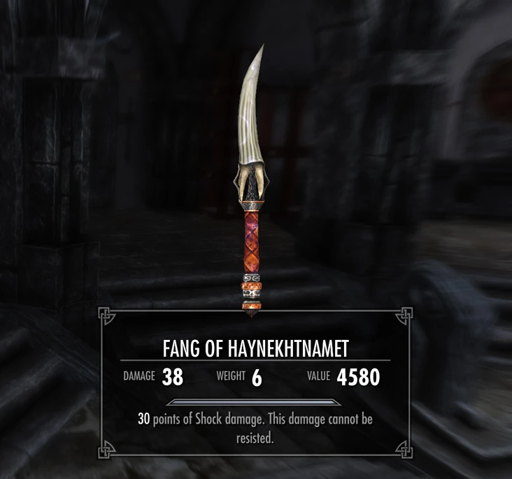 Стальные пластинчатые перчатки скайрим. Sharp claws and tusks. Хоркер скайрим. Клык хоркера скайрим. Скайрим id клык хоркера.