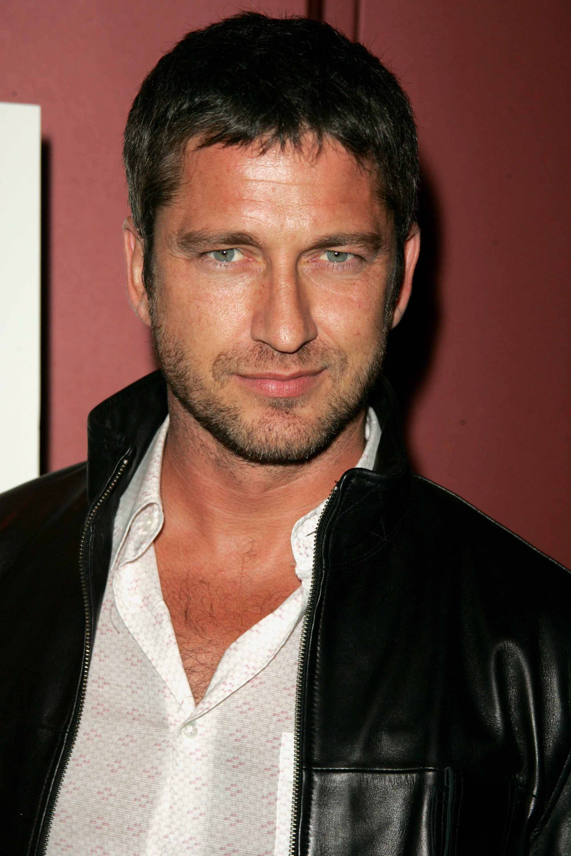 HD desktop wallpaper: Gerard Butler, Celebrity, The Look!!! download free  picture #209207