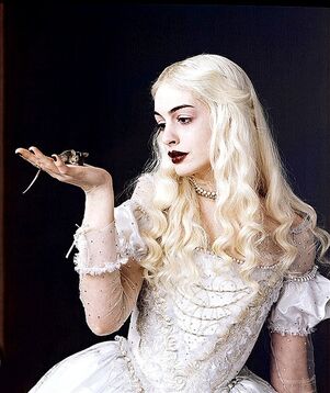 LC WhiteQueen-3