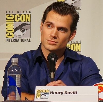 Henry Cavill Man of Steel Comic Con 2013 1 (cropped)