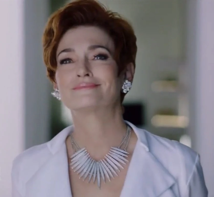 Victoria Snow Legends of the Multi Universe Wiki Fandom