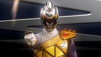 Silver Dino Charge Ranger