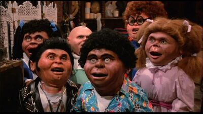 Garbage pail kids