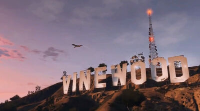 GTA-V-Vinewood