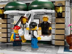 10211 Grand Emporium LEGO Creator Wiki Fandom