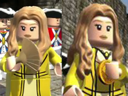 Elizabeth Swann (Target exclusive only) - Right: fan, Left: medallion