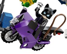 Lego-Super-Heroes-6858-Catwoman-Catcycle-City-Chase-ibrickcity