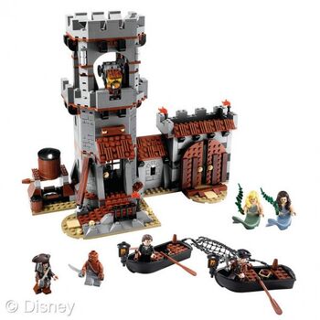 Lego-Pirates-of-the-Caribbean-White-Cap-Bay 1296736839-1-