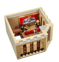 Lego 10232 top review