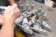 5444738532 5ac939fd22 z.jpg (177 KB) The Falcon opened up.