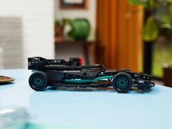 42165 Mercedes-AMG F1 W14 Pull-Back | Brickipedia | Fandom