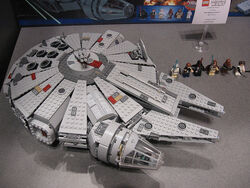 Millenium falcon 2011 shop