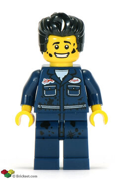 Lego City Minifigures Man Woman Police Pilot Fireman Mom Grandma Boy Girl  NEW