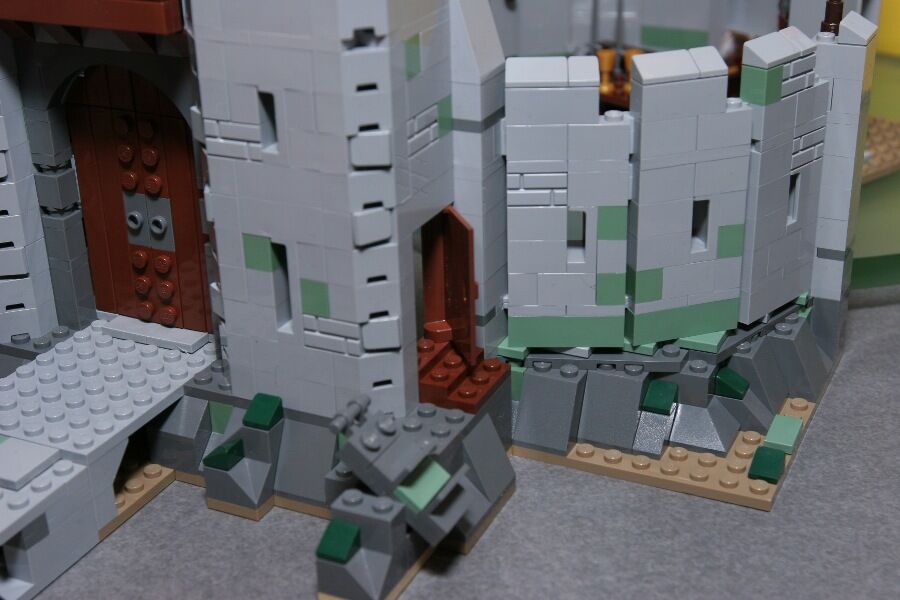 Stunning LEGO Minas Tirith stands watch over Gondor - The Brothers Brick