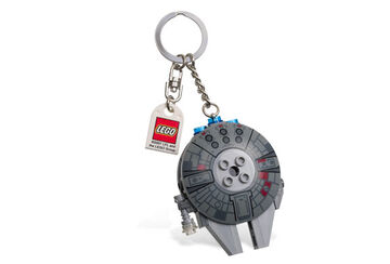Millennium falcon hotsell keyring