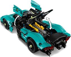 42208 Aston Martin Valkyrie | Brickipedia | Fandom