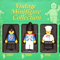 Vintage minifigure collection outlet