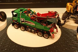 42008 Service Truck | Brickipedia | Fandom