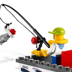 4642 Le Bateau De Peche Wiki Lego Fandom
