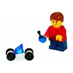 Jour 19 Une garçon et une voiture radiocommandée