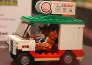 Dogpound in his pizza truck