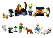 A picture of all the minifigures from the set