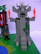 The Tiki Golem statue as seen in 6278 Enchanted Island.