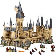 71043 Hogwarts Castle